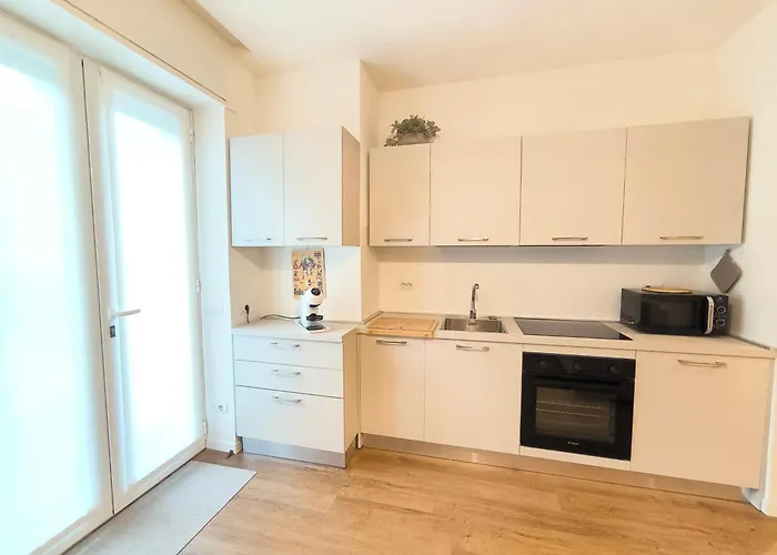 아파트 Casa Dina 바메노