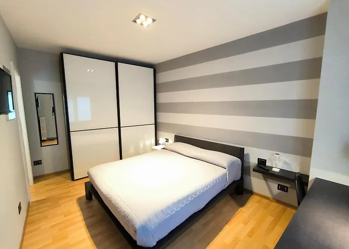 Casa Dina Apartment *